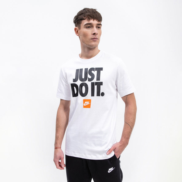 Изображение ФУТБОЛКА M NSW TEE FRAN JDI VERBIAGE