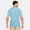 Изображение ФУТБОЛКА M NSW TEE CLUB SSNL WASH SU25